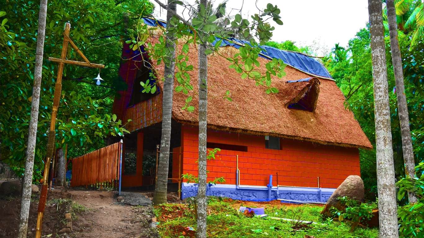 2BHK Heritage home at Mekkarai